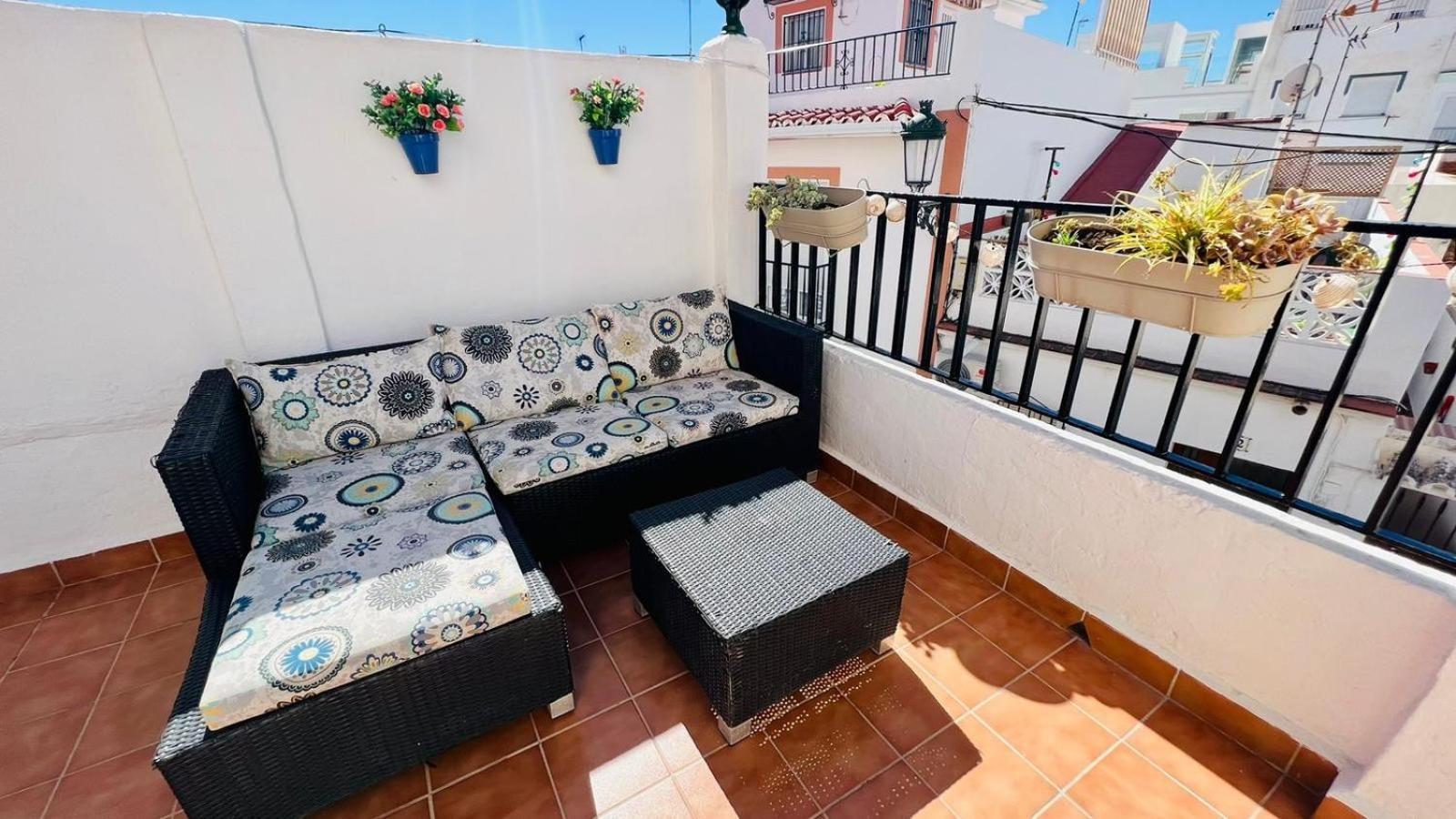 Apartamento Jimena Malaga En El Centro De Нерха Экстерьер фото